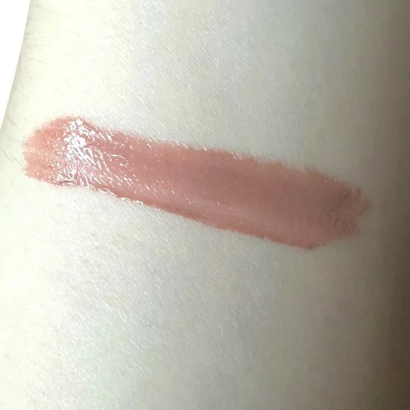 Glossy Posse by Belle Beauty Lip Gloss - Shade “Hunny Chile” NIB - Picture 3 of 6